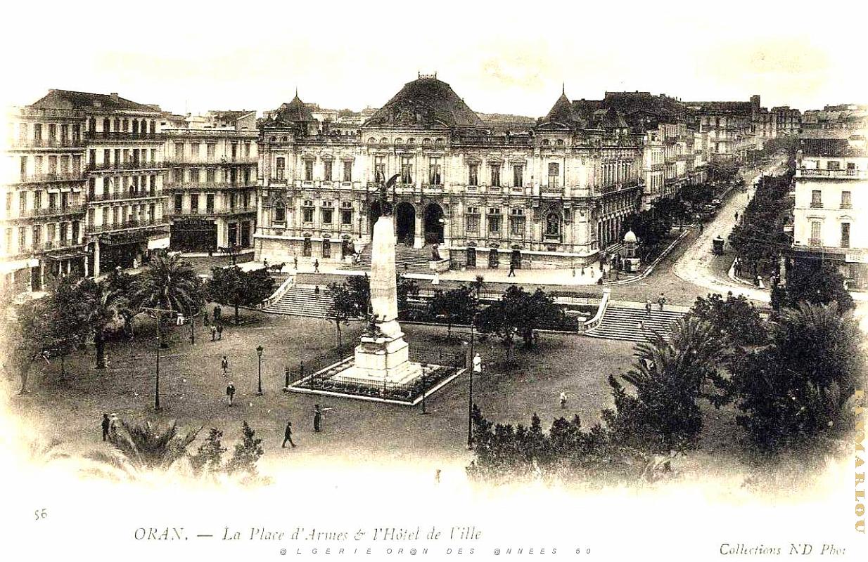 PA b- 008- Hotel de ville.JPG